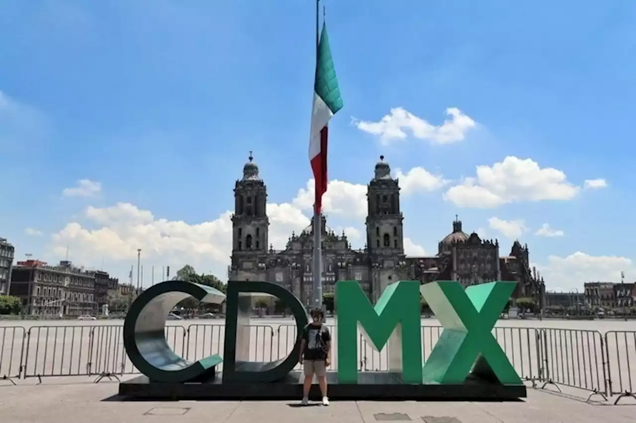 Duplicarán sueldo de 25 mil 869 trabajadores del Gobierno de CDMX