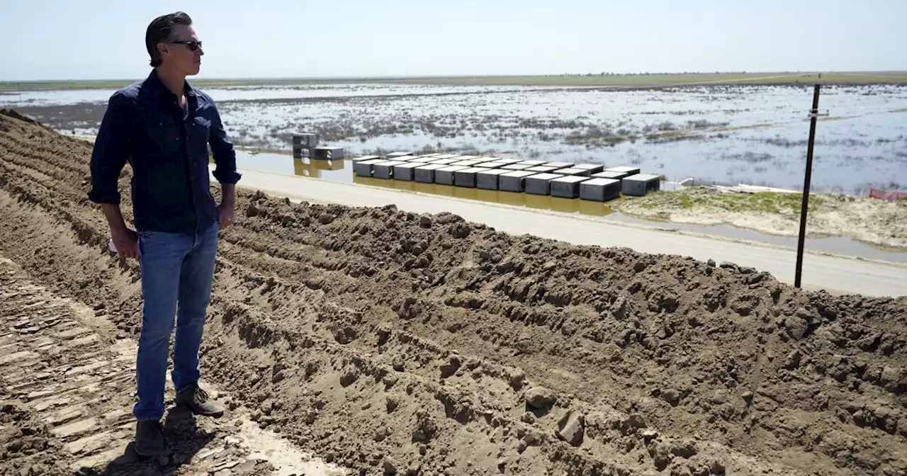 A race against time in California town: Floodwaters rising, snow melting, worst still to come