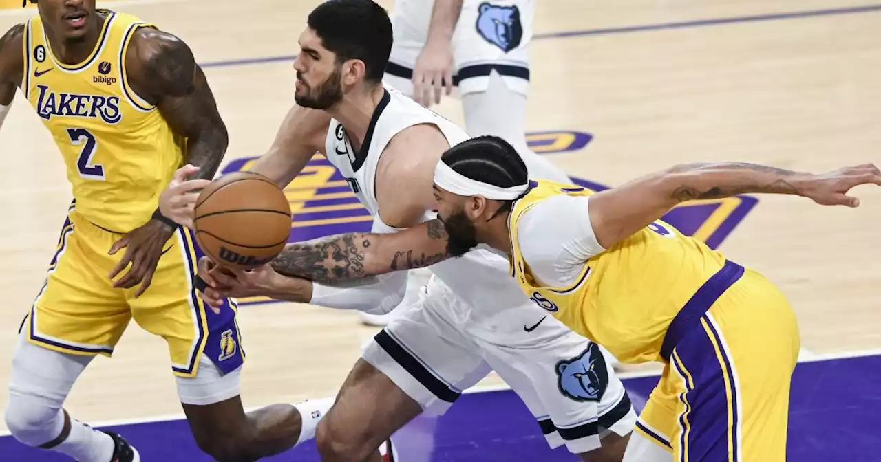 Game 5 preview: Lakers set for 'dog fight' in possible closeout of Grizzlies