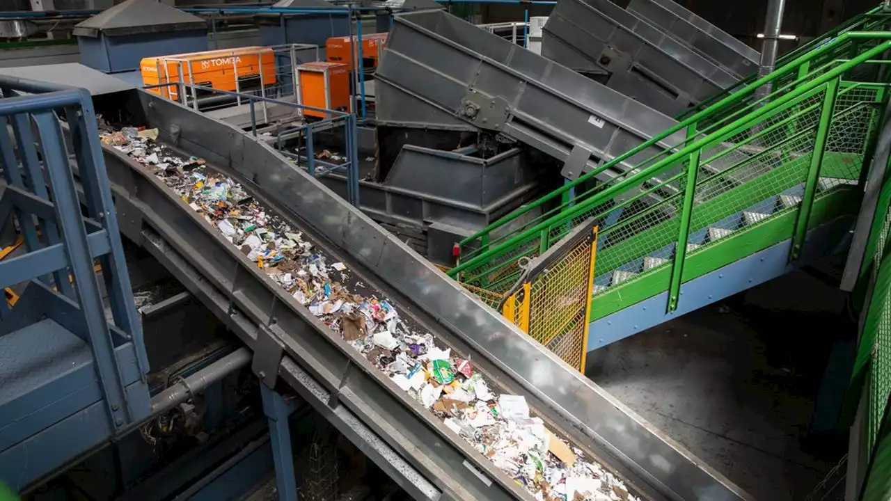 La France lance le recyclage en boucle fermée des emballages PET