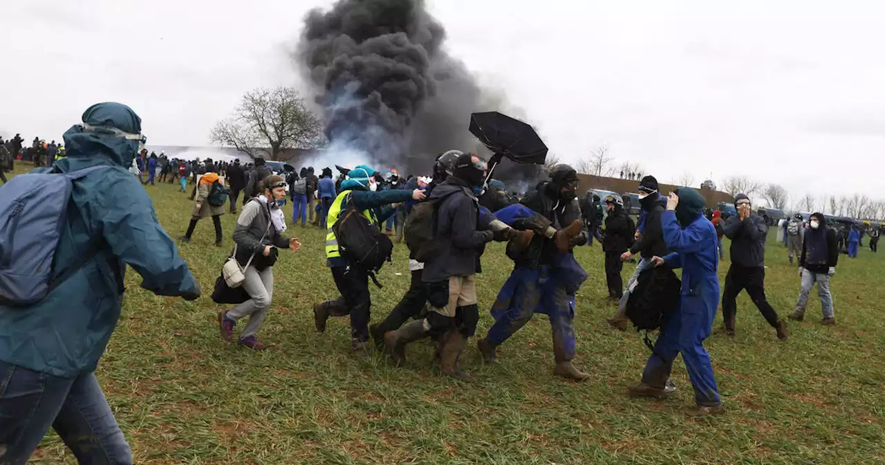 Manifestant blessé à Sainte-Soline : Serge D. est sorti du coma mais son pronostic vital reste engagé