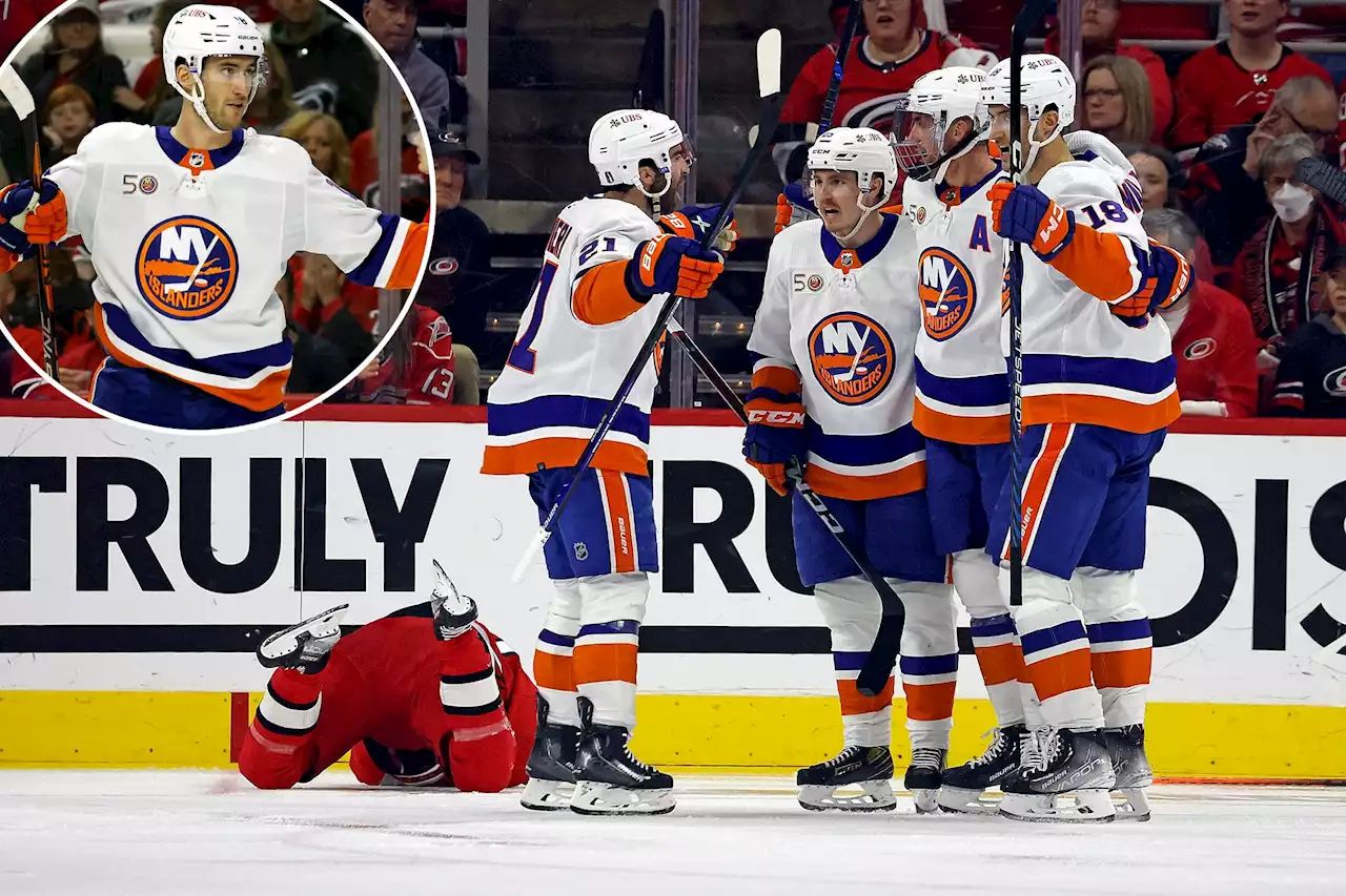 Islanders hold off Hurricanes for gutsy Game 5 win to avoid elimination