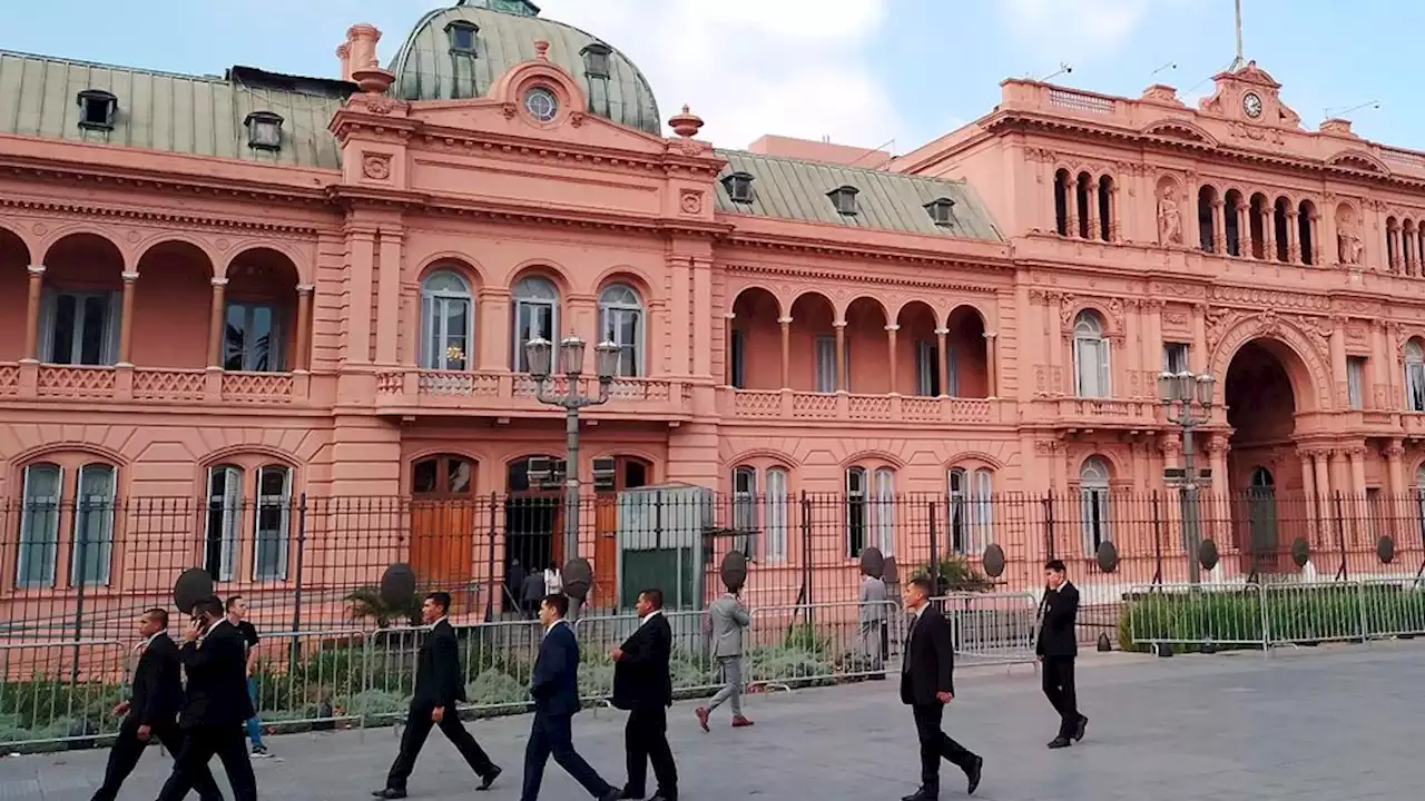 Amenaza de bomba en Casa Rosada | Se desplegó un fuerte operativo de seguridad