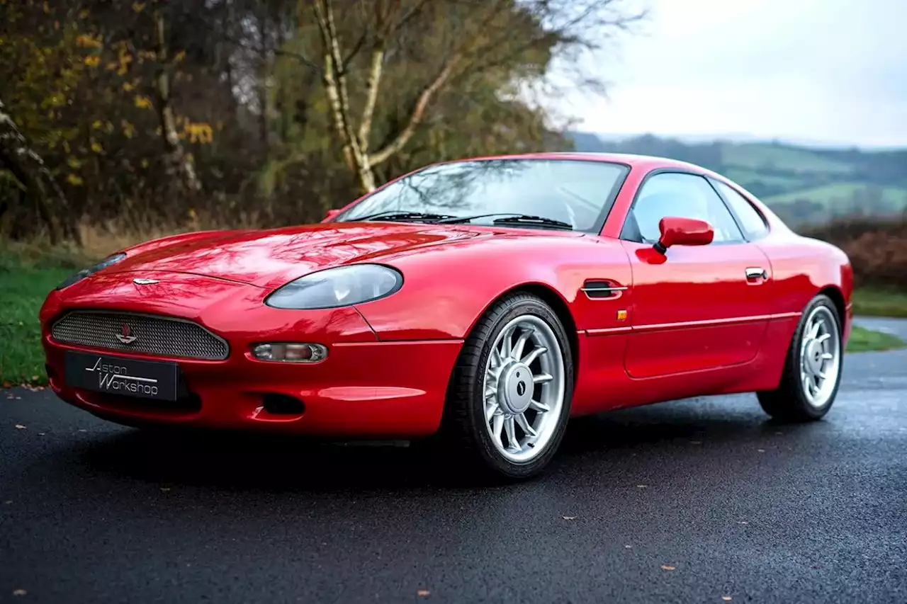 Aston Martin DB7 | Spotted