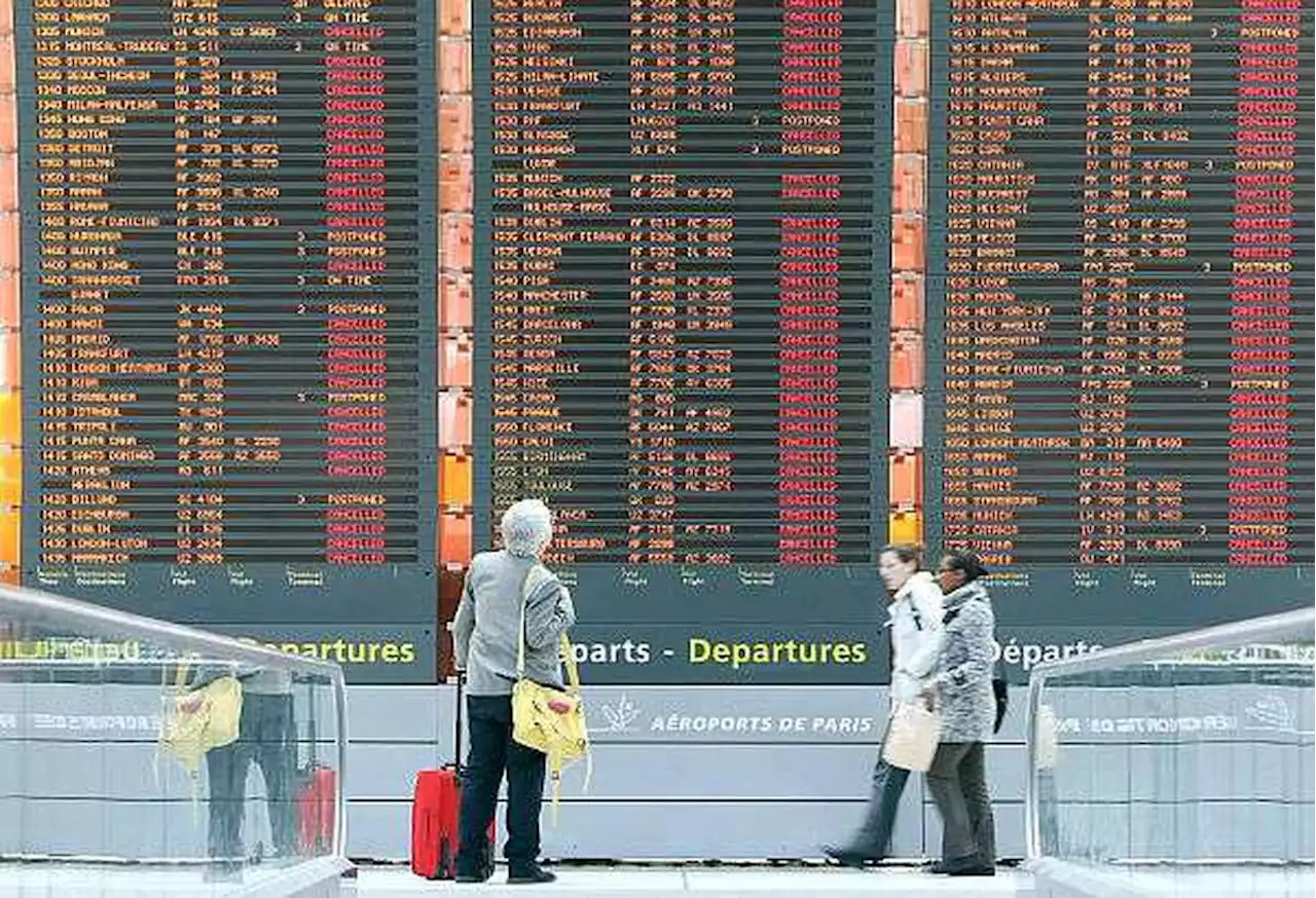 Réforme des retraites : préavis de grève de contrôleurs aériens français pour le 1er mai