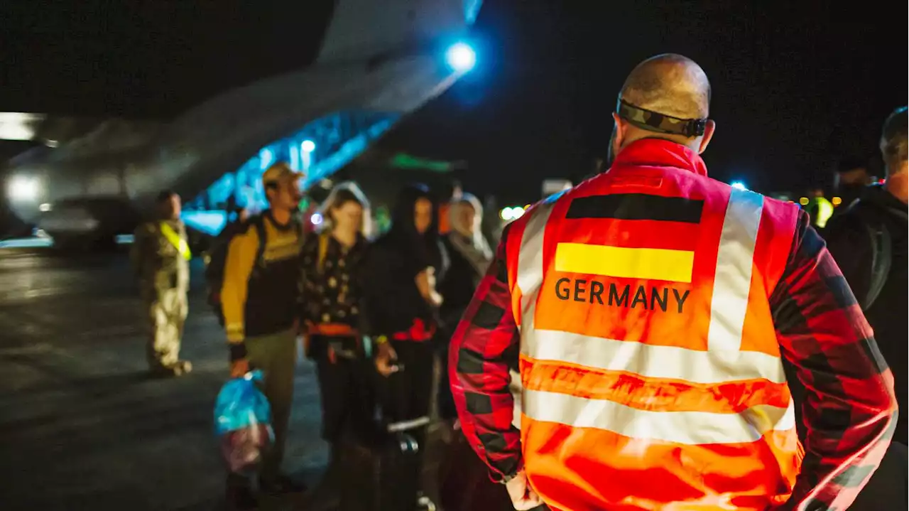 Rettungseinsatz bald beendet: Bundeswehr hat bislang fast 200 Deutsche aus dem Sudan geholt