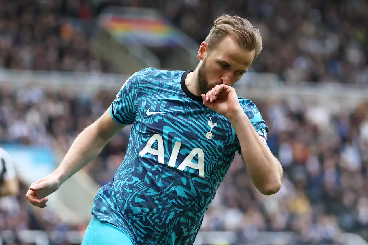 Ten Hag reveals he has 'plan' for Kane as Man United prepare to face 'mad' Spurs