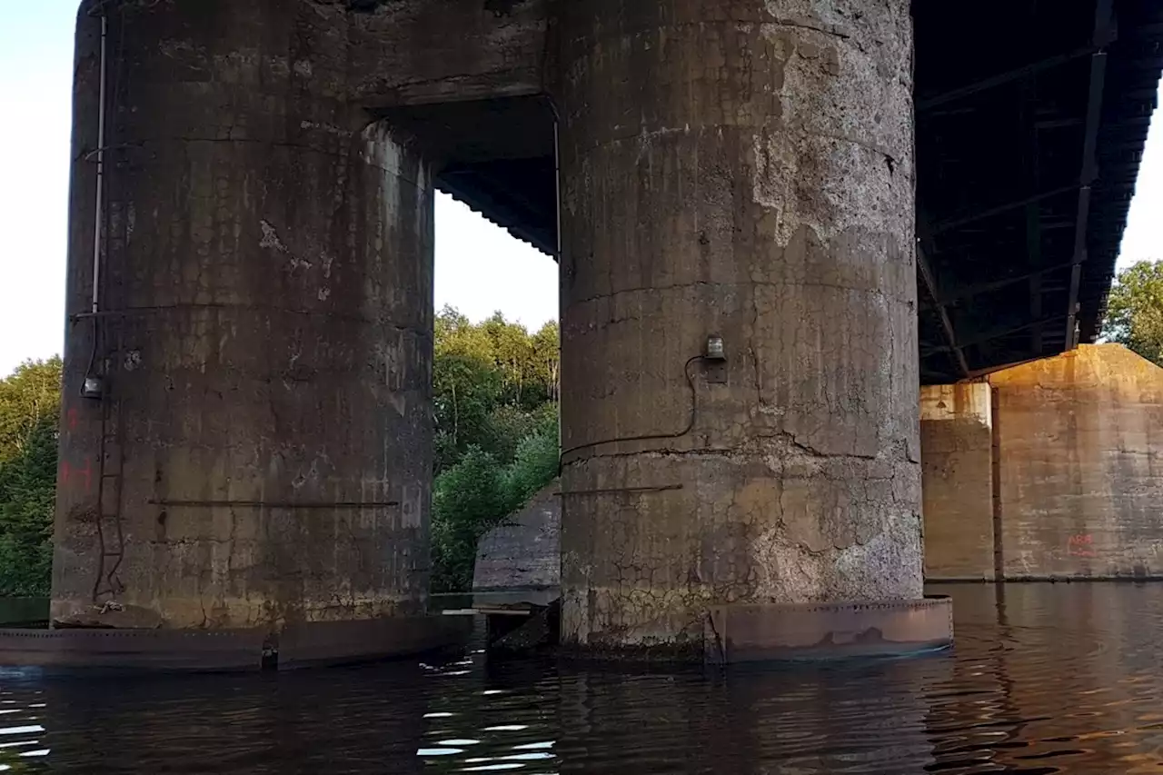 CN announces repairs to the James Street swing bridge