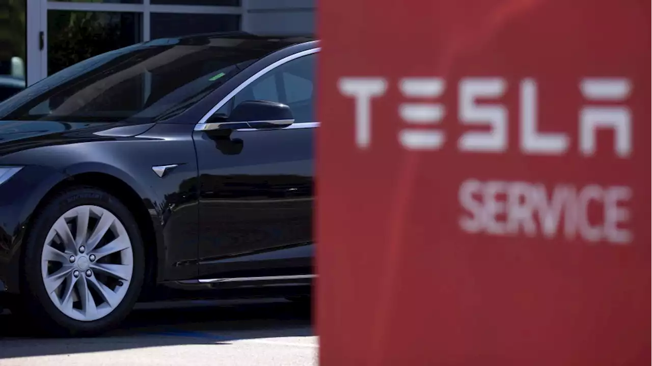 Tesla broke U.S. labor law by silencing workers, official rules - Autoblog