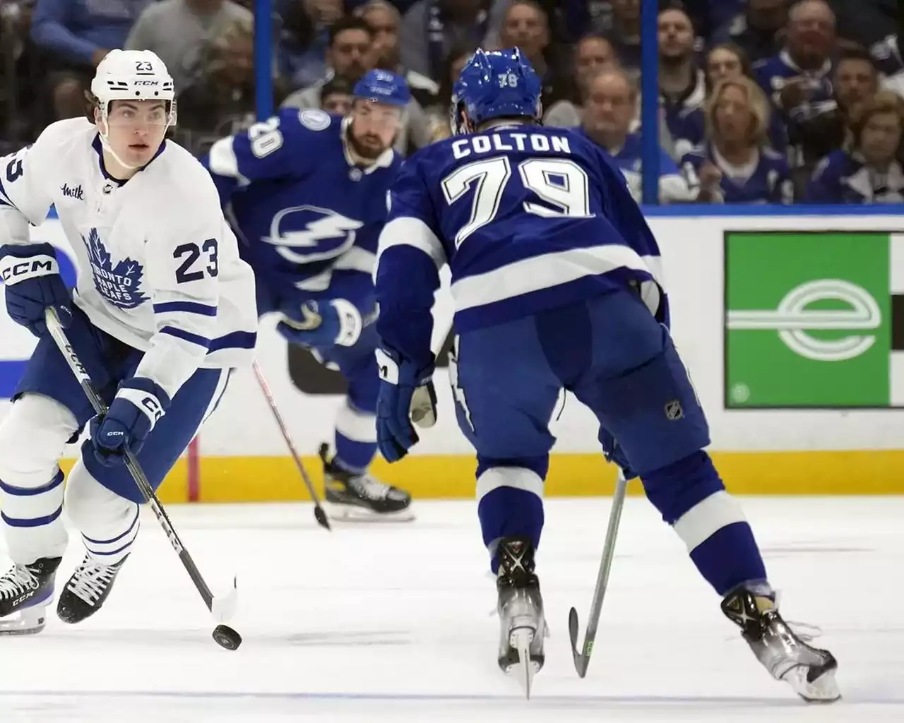 Maple Leafs coach Keefe says rookie Knies has earned spot in lineup for Game 5