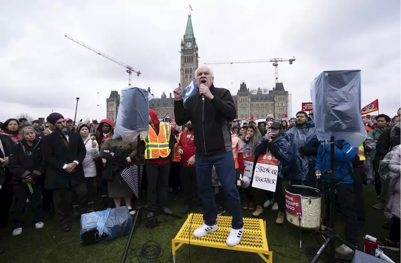 PSAC says it has ‘compromised’ on wage demands as federal government strike continues