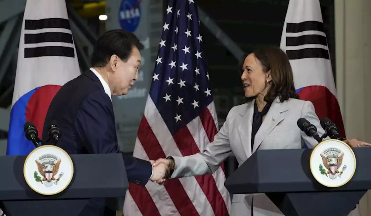 VP Harris tours NASA flight center in Md. with South Korean leader, kicking off state visit