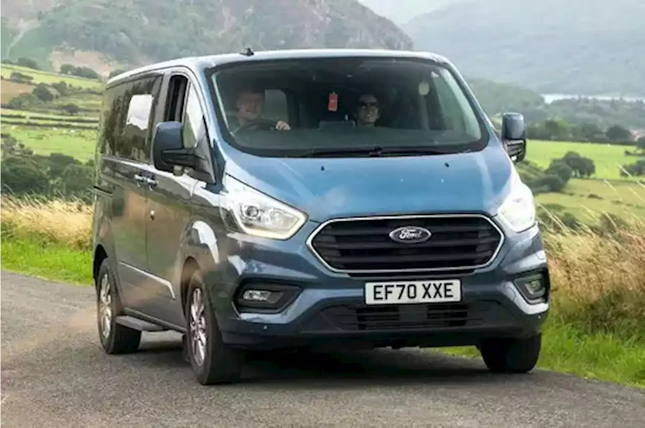 Ford Tourneo Custom Review 2023