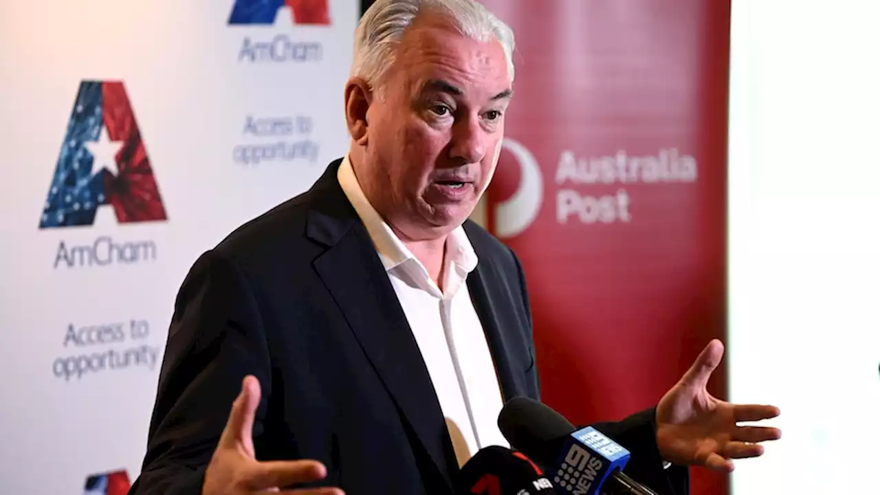 Australia Post boss warns change needed for struggling service to survive, confirms job cuts