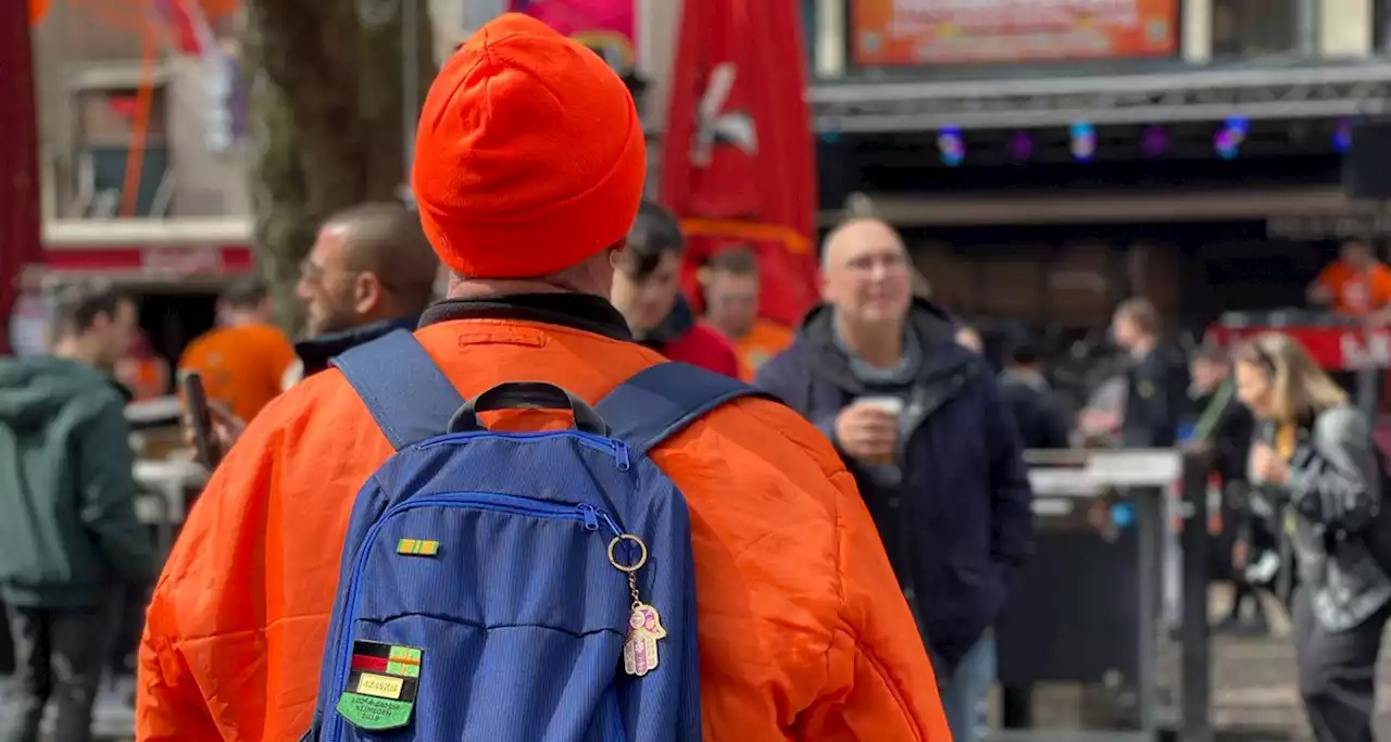 Liveblog: Grote drukte in de binnenstad: 'Vier Koningsdag ergens anders'