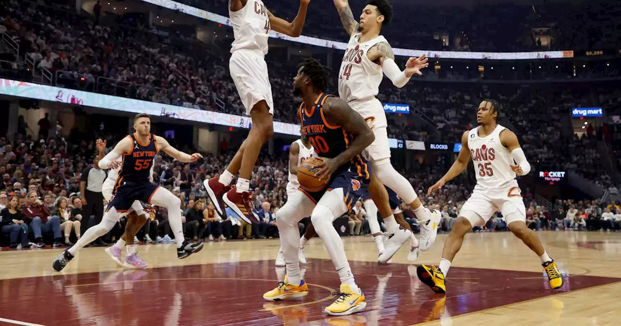 Knicks advance to second round, down Cavs in Game 5