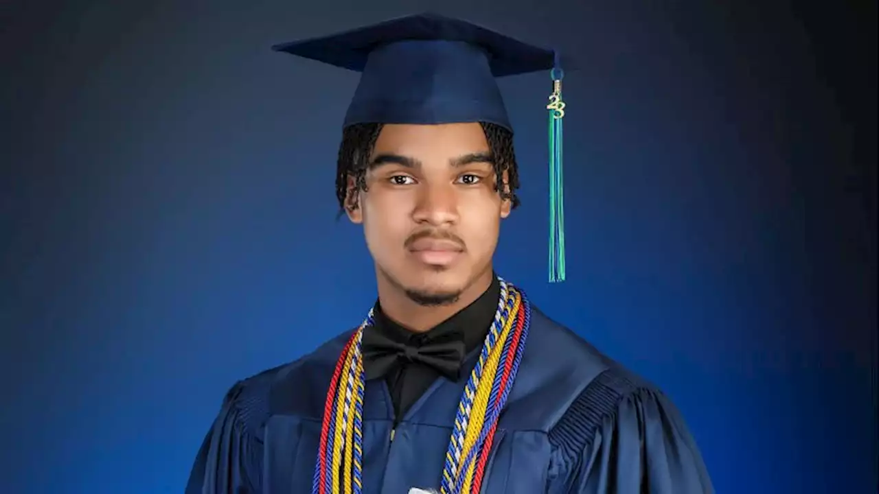 A high school senior graduating two years early has been offered admission at more than 170 colleges and more than $9 million in scholarships | CNN