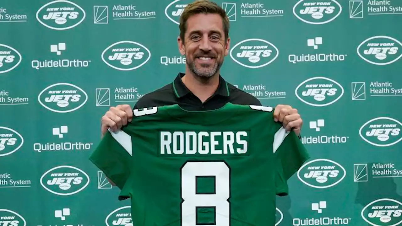 'This is a surreal day for me': Aaron Rodgers introduced as New York Jets quarterback | CNN