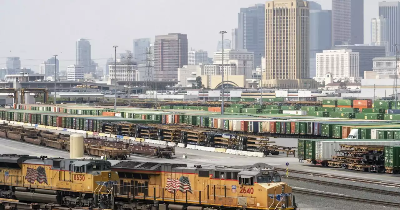 California voting to ban older locomotive engines