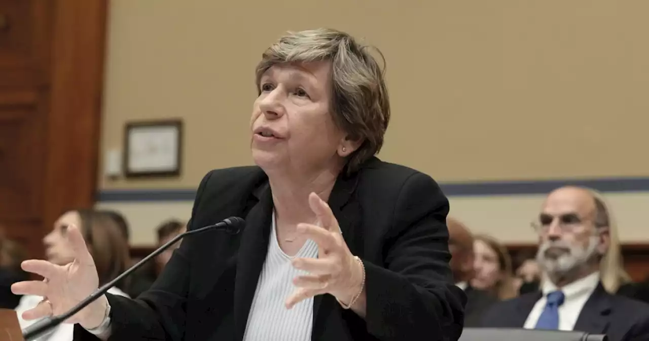 Randi Weingarten tells Congress she has CDC director's personal phone number