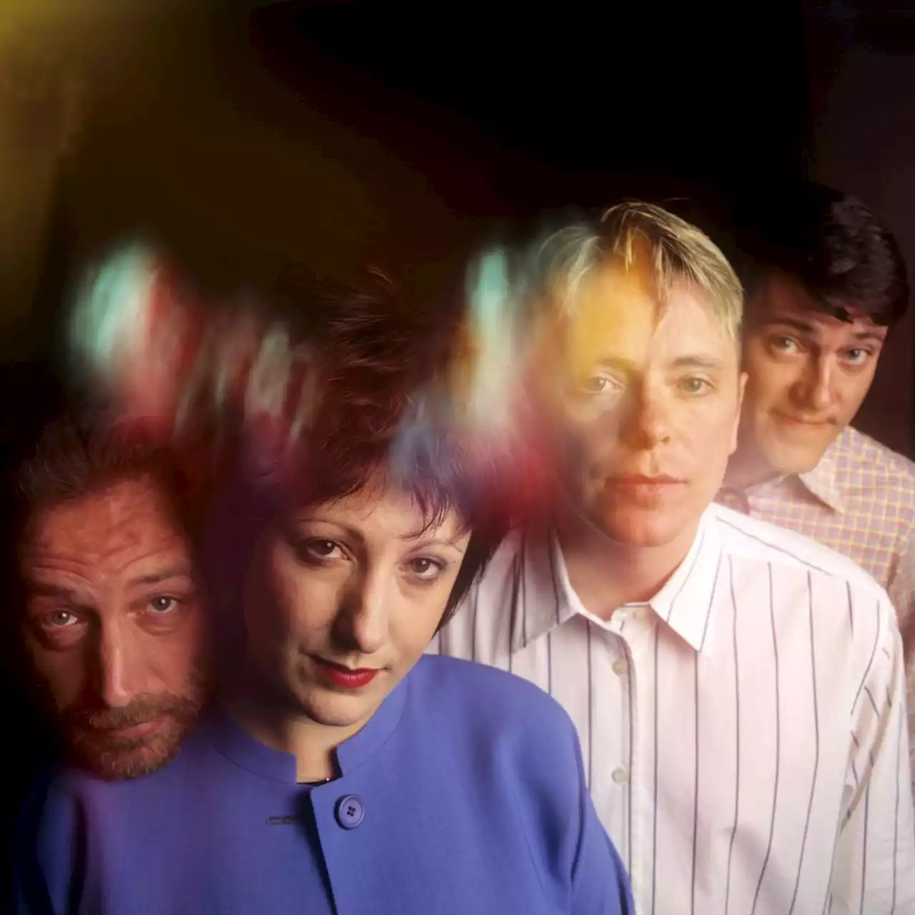 Un suicidio, una sombra y una apuesta: cuando New Order cambió el pop electrónico para siempre