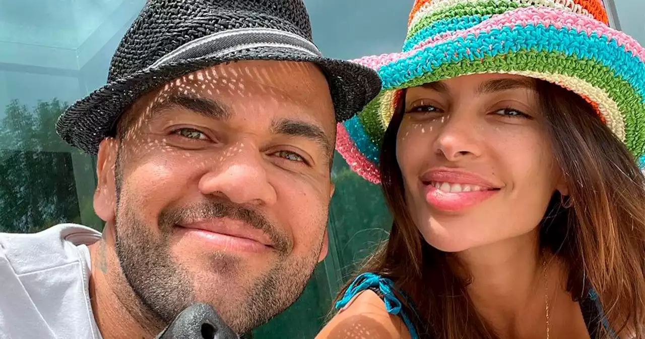 Esposa de Dani Alves se fue de fiesta al antro donde acusan de violación al futbolista