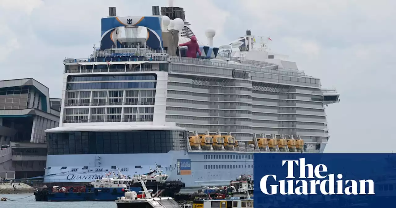 Search suspended for Australian man who went overboard from cruise ship on way to Hawaii