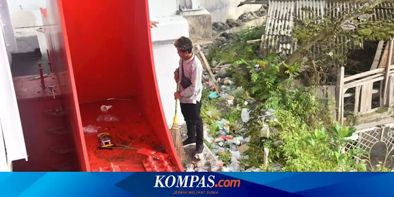 Ramai Dikunjungi Saat Libur Lebaran, Jembatan Gladak Perak Dipenuhi Sampah