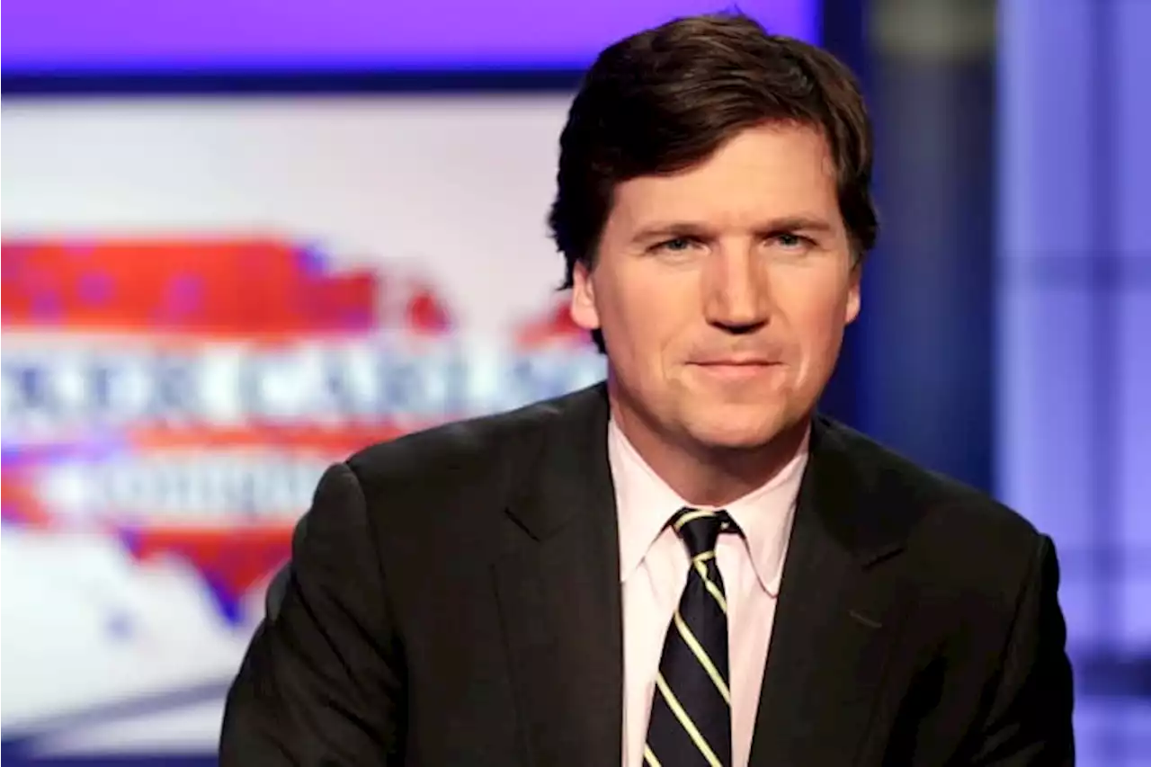 Tucker Carlson emerges on Twitter, doesn't mention Fox News