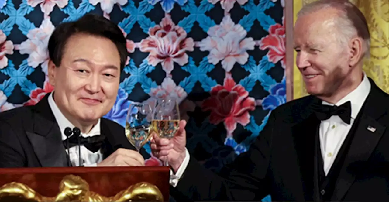 바이든과 윤석열, 존슨과 박정희