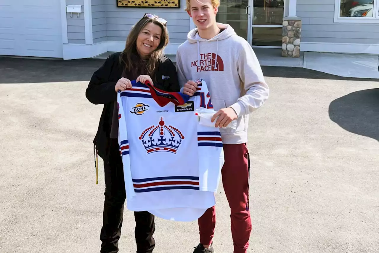 Prince George Spruce Kings goalie raises $6,270 for mental health