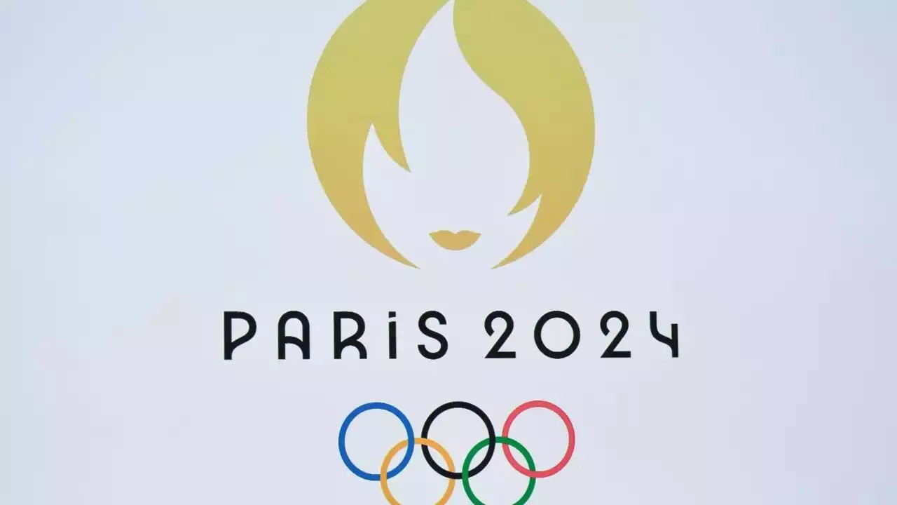 JO 2024: au menu du triathlon, Seine à contrecourant et pavés des Champs-Elysées