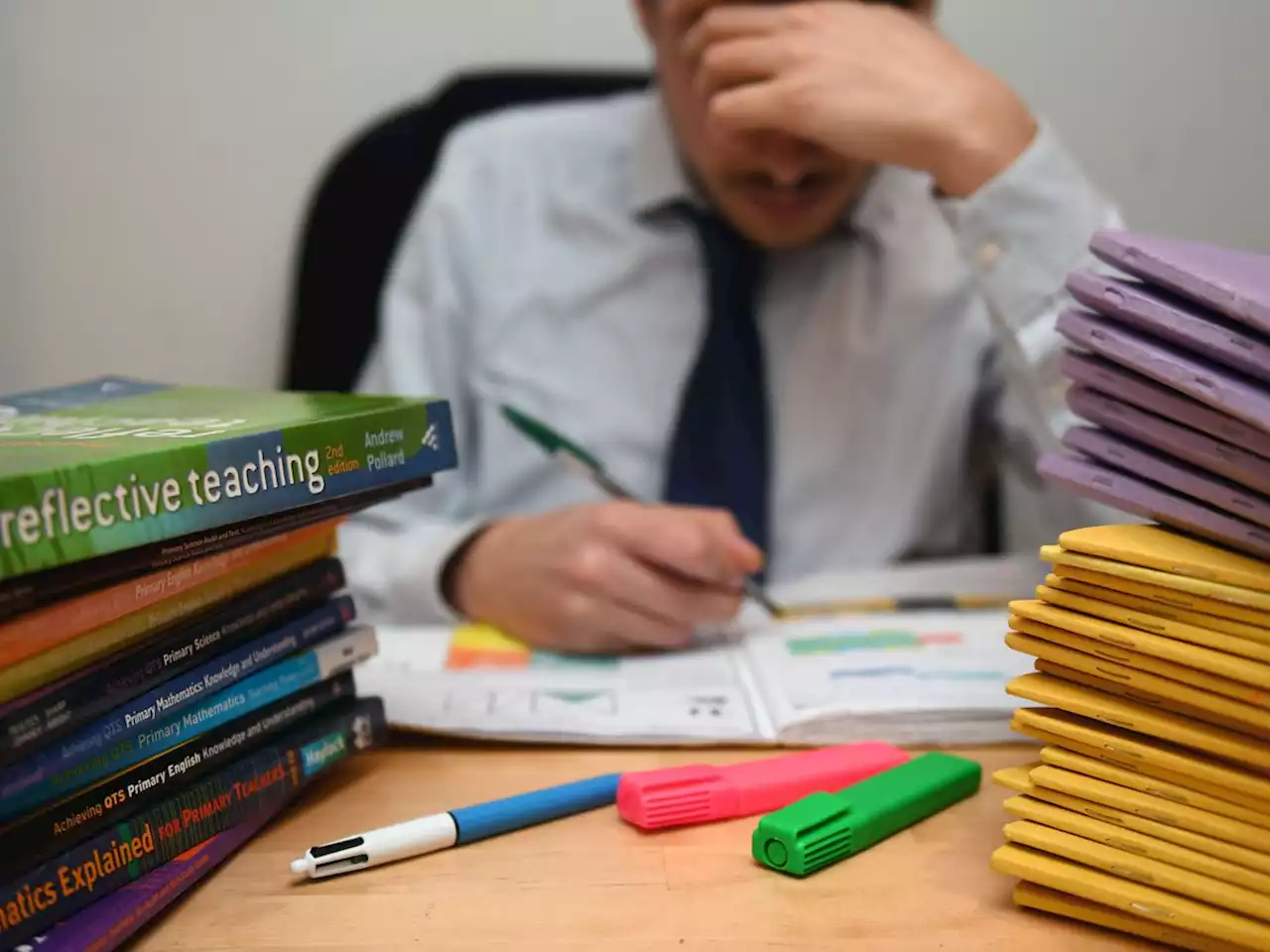 Teachers start first of two strike days with protest outside office of Shropshire MP