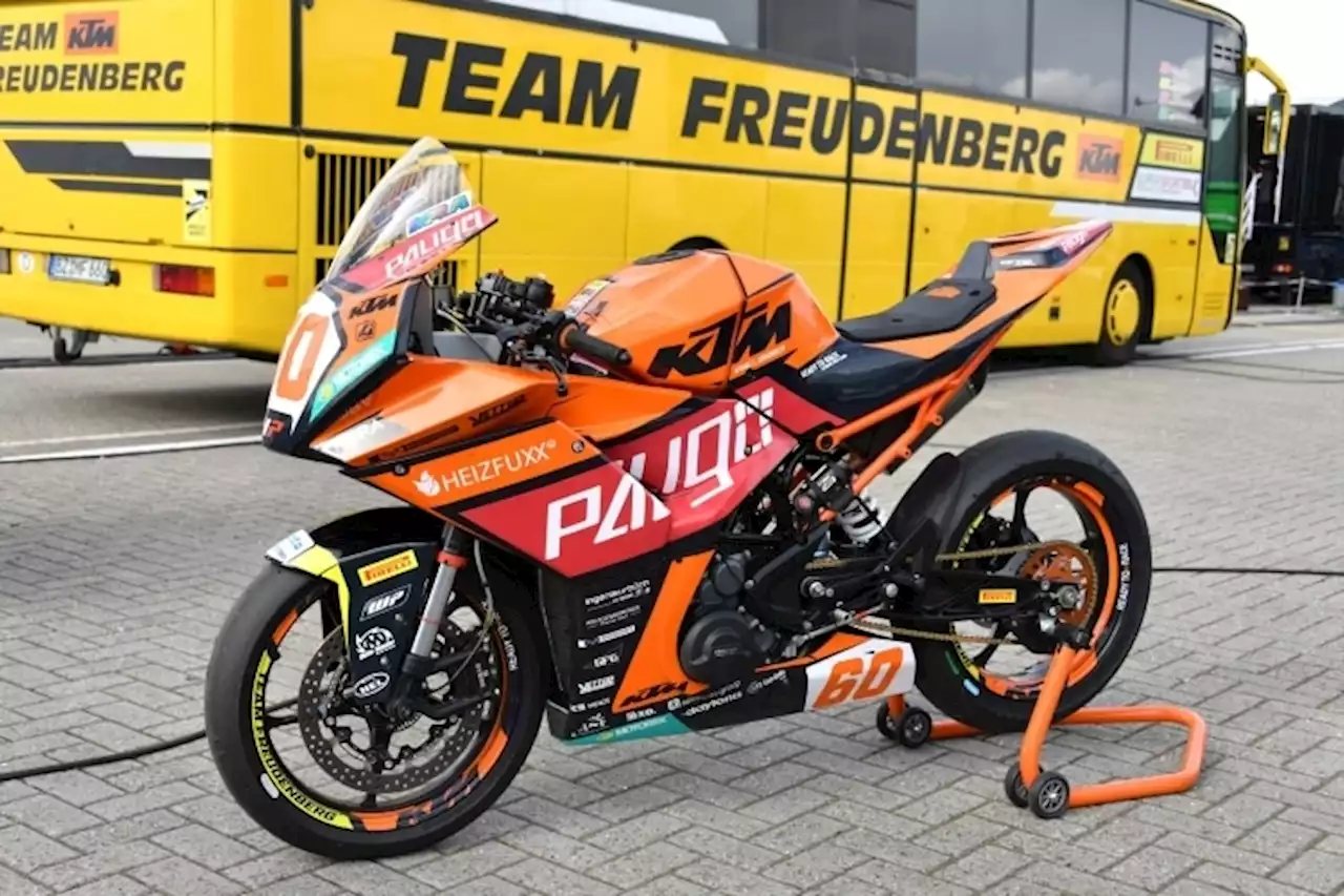 Neue KTM RC390R: Feuertaufe mit Podestplatz bestanden