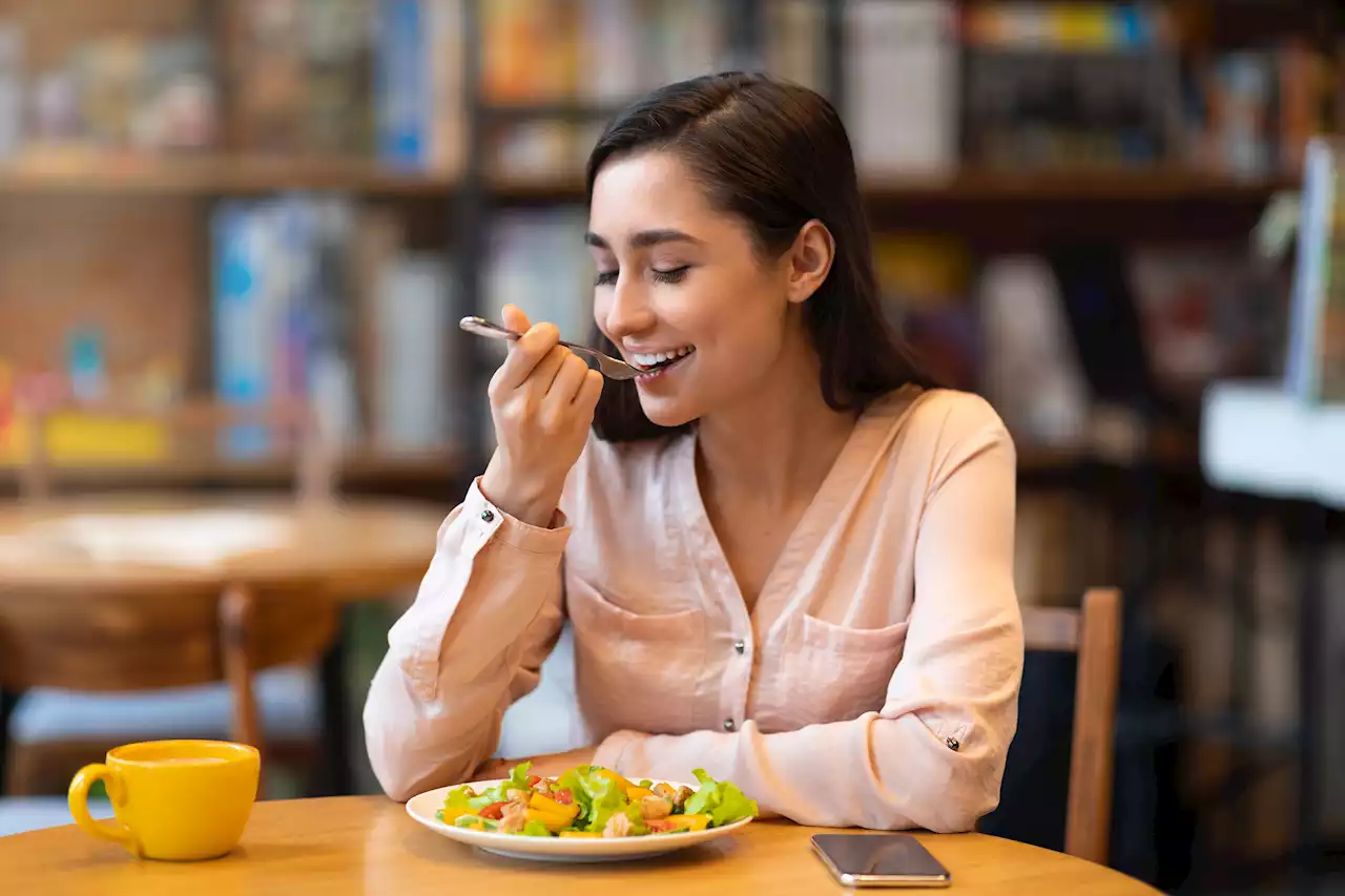 Shoppers are only just realising major supermarket is giving out free hot food