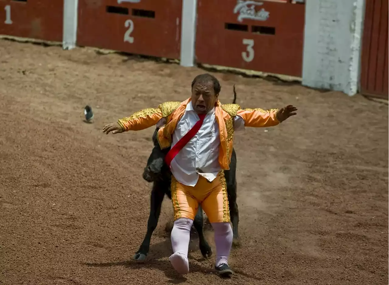 España prohíbe los shows con “enanos toreros” por considerarlos denigrantes para las personas con discapacidad