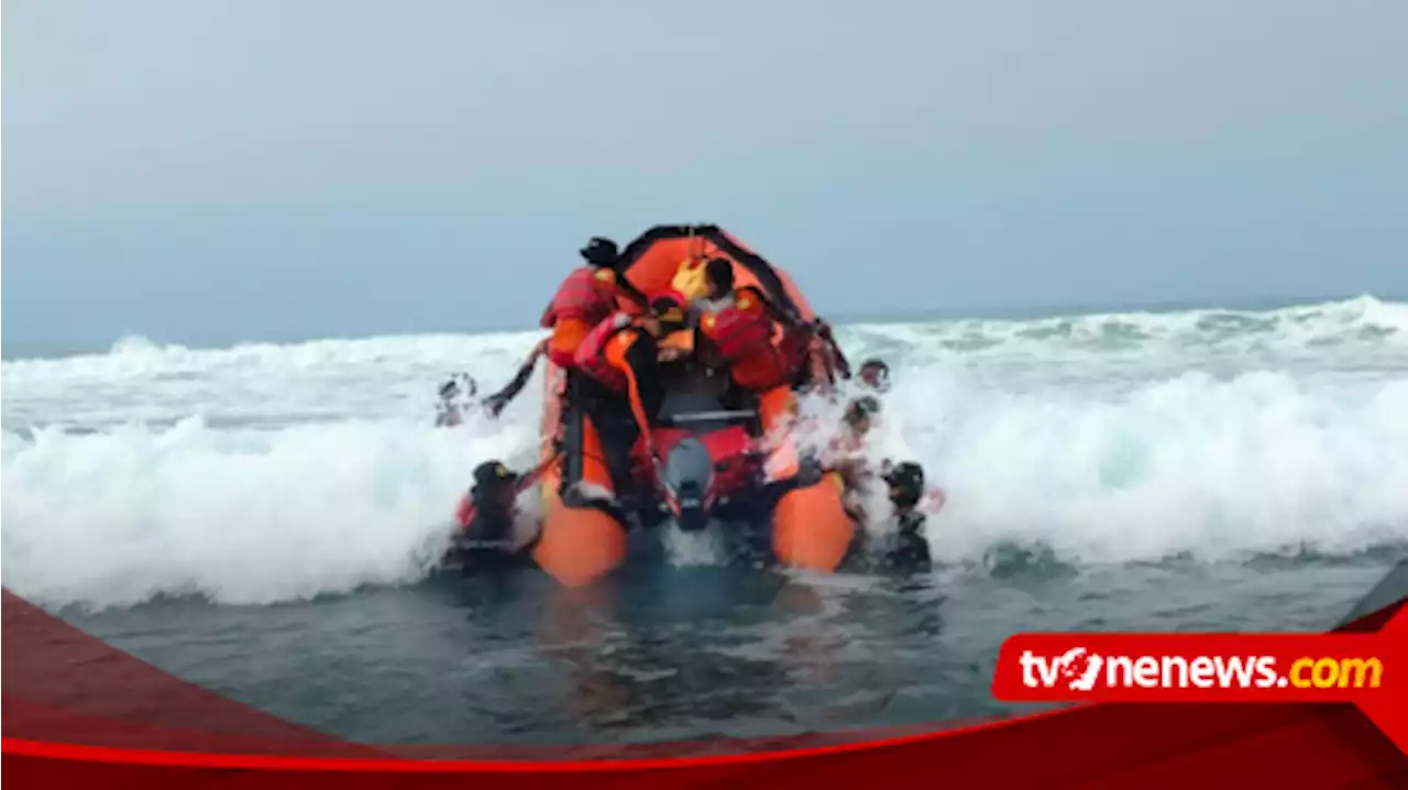 Tiga Wisatawan Hilang di Pantai Selatan Kebumen, Tim SAR Gabungan Lakukan Pencarian