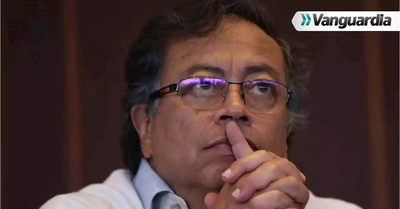 Cae la imagen favorable del presidente Gustavo Petro; su desaprobación llegó al 57 %