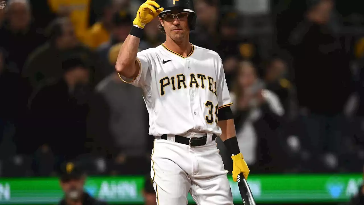 After 13 years in minors, 33-year-old Pirates rookie Drew Maggi gets standing ovation from fans in MLB debut