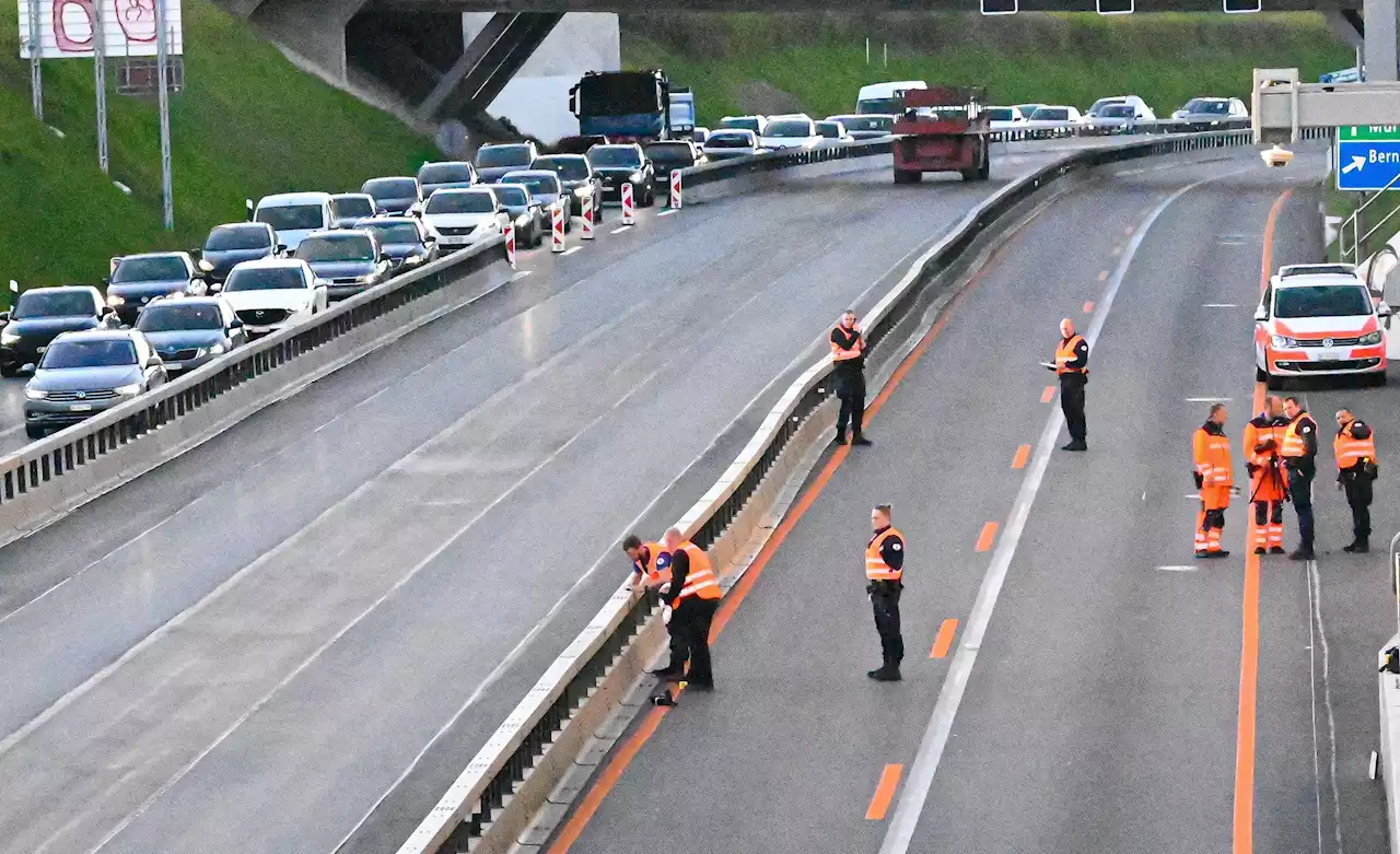 Nach Unfall auf der A6 in Bern – Geisterfahrer fuhr auf Polizisten zu – und diese schossen