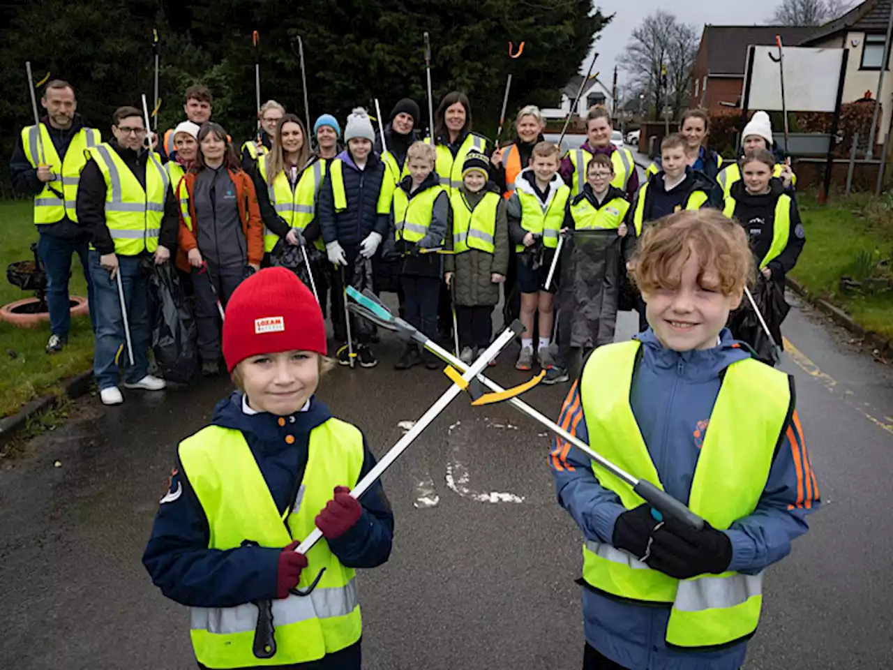 Penwortham Business Network’s community clean-up is a success