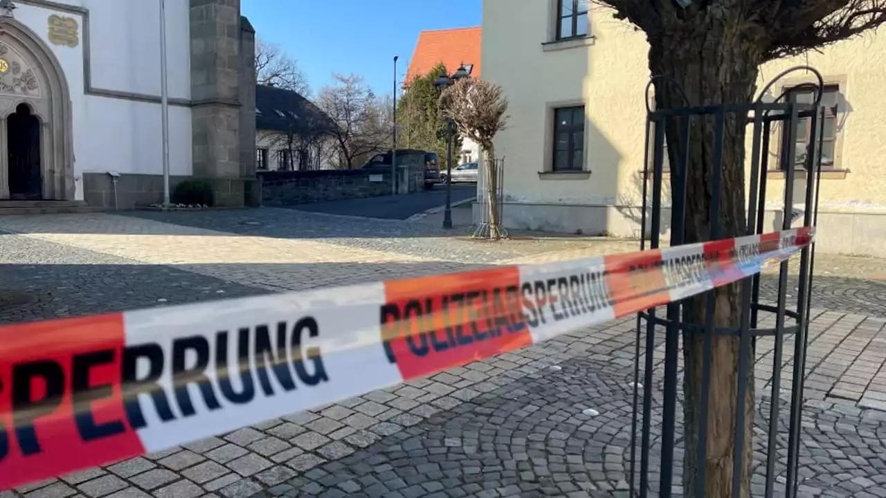 Weiterer Verdächtiger (25) nach Mord in Kinderheim in Wunsiedel (Oberfranken) in U-Haft!