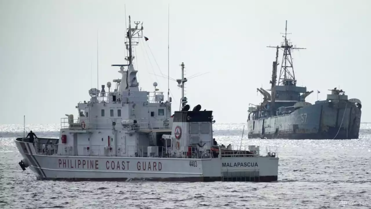 Philippines reports 'confrontation' with Chinese vessels in South China Sea