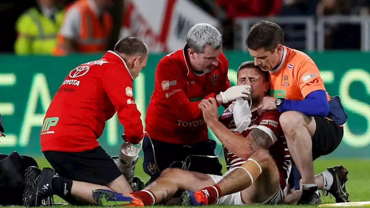 Sport-UK gov't guidelines say concussed grassroots athletes must sit out three weeks