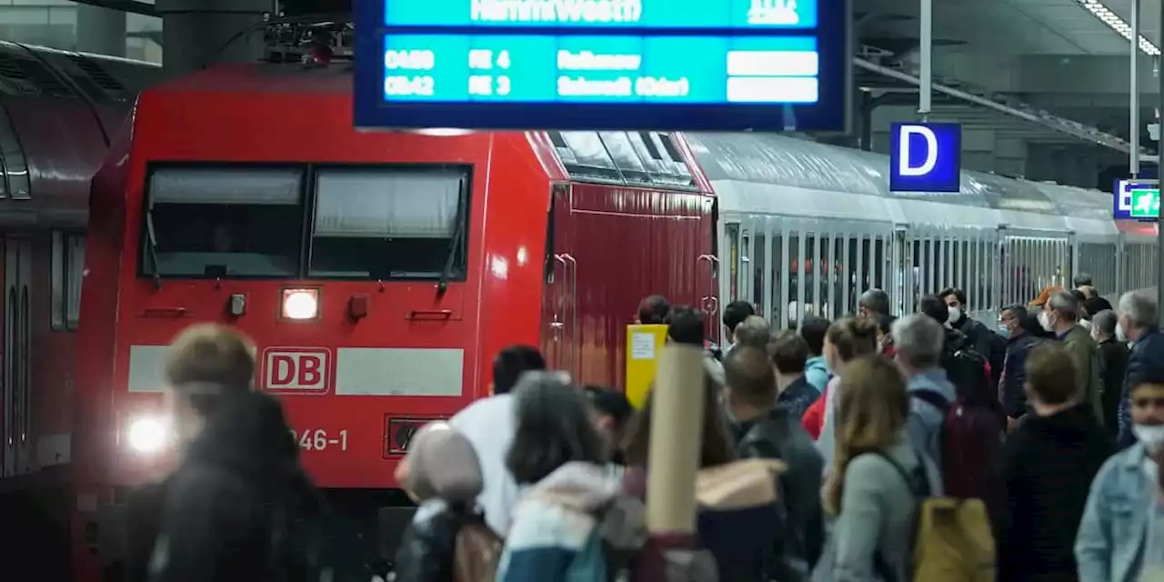 EVG droht mit längeren Streiks: „Wir könnten die Bahn wochenlang lahmlegen“