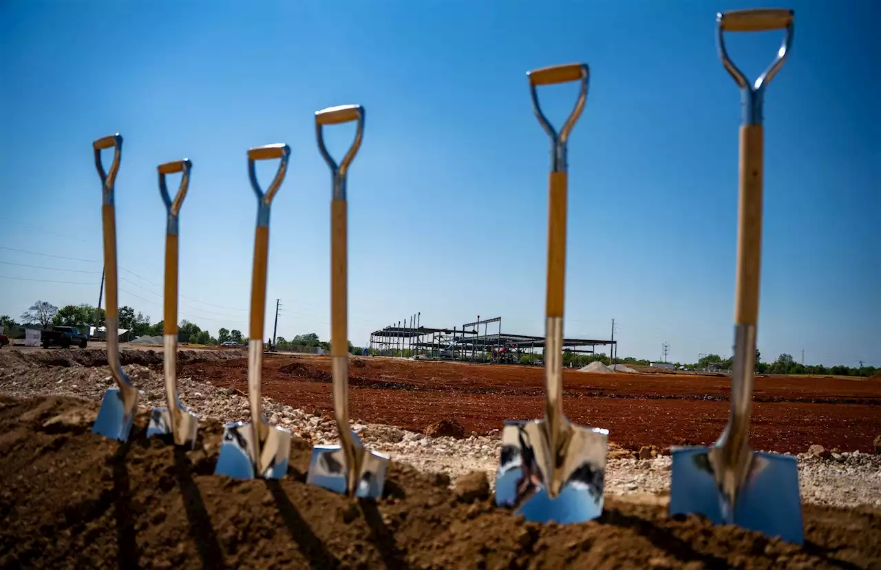 Ford Breaks Ground On Electric Vehicle Battery Training Center In Kentucky - CleanTechnica