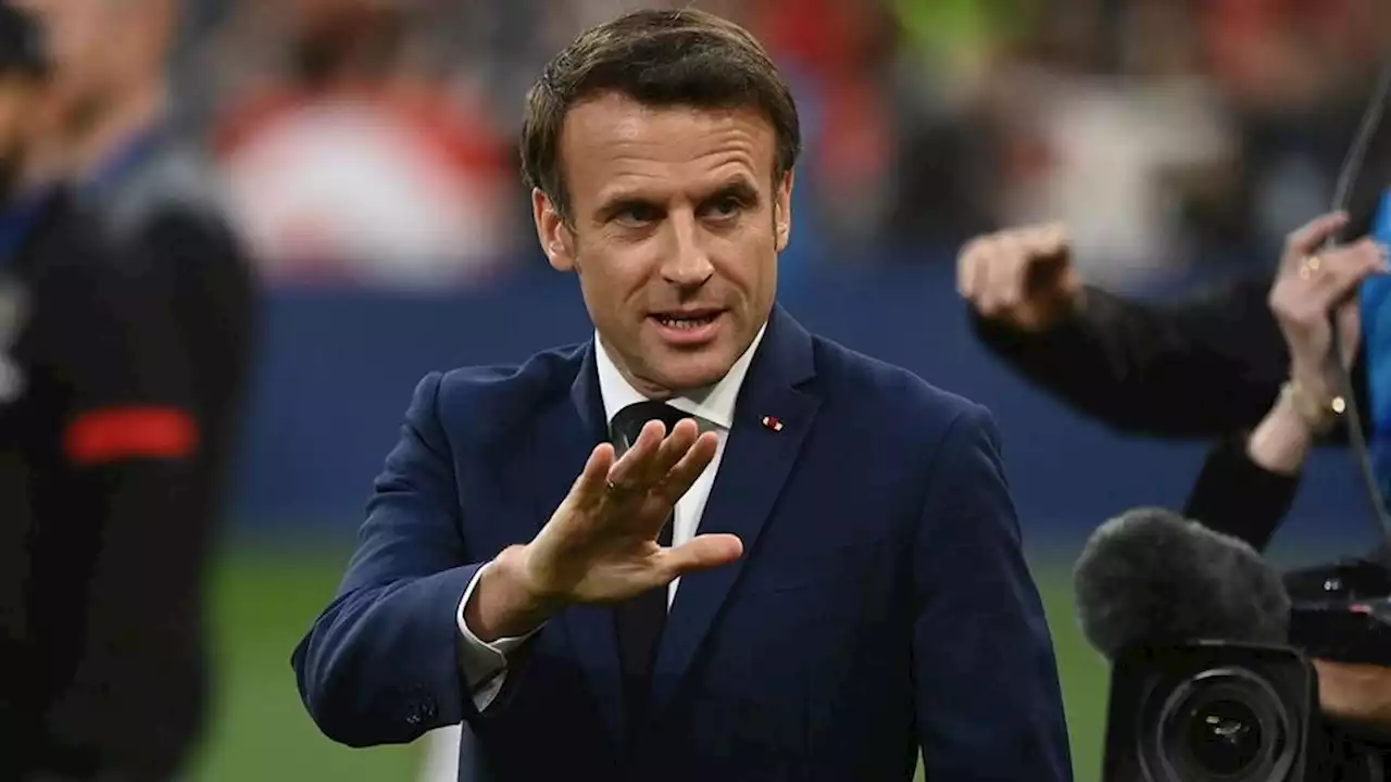 Finale de Coupe de France : Emmanuel Macron remettra le trophée en tribune et non sur le pelouse