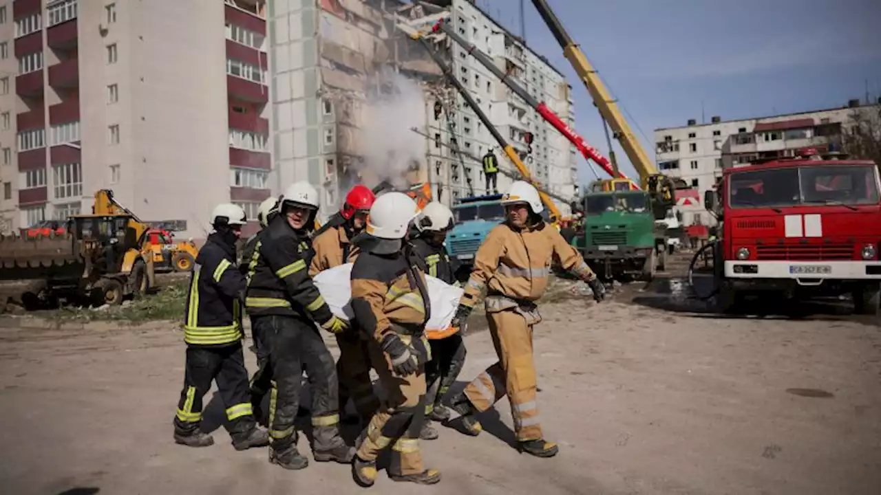 Children among at least 22 killed in early-morning Russian strike on Ukrainian apartment block | CNN