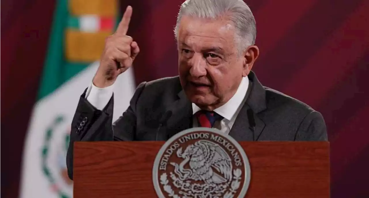 AMLO plantea a senadores de Morena que desaparezcan INAI sin titubeos