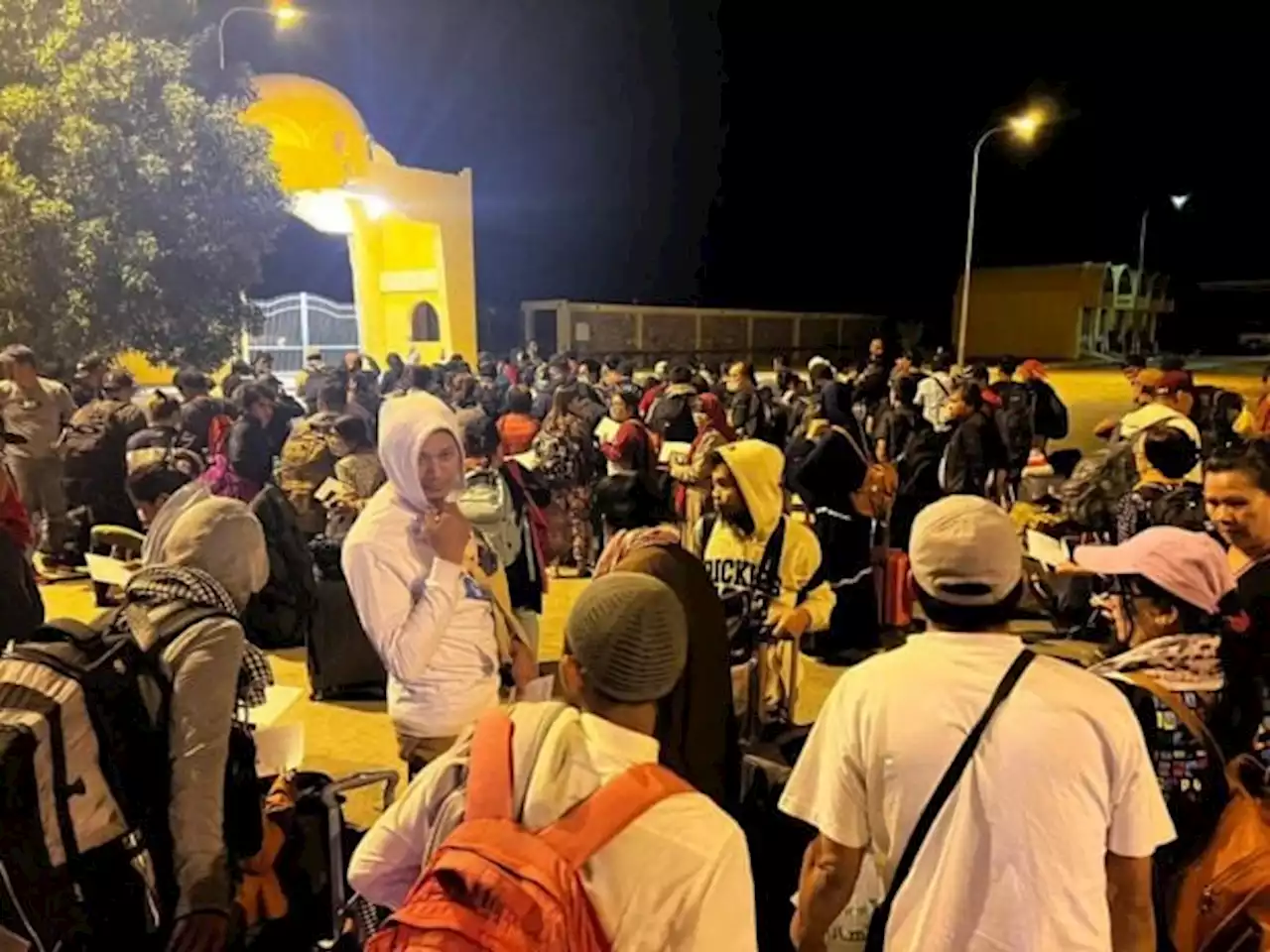 DFA target: 1st batch of OFWs back from war-torn Sudan by weekend